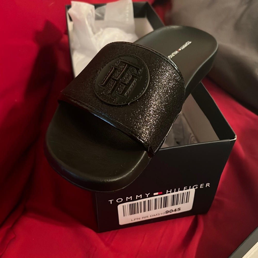 Brand New Never Worn Tommy Hilfiger Slides
